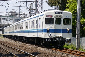 東武 8112