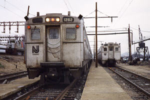 NJT Arrow II cars